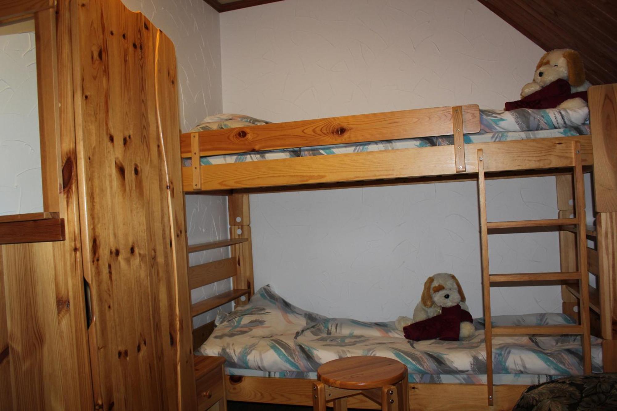 Krapi Guesthouse Treimani Zimmer foto